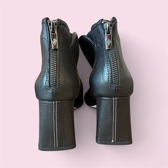 Donald J. Pliner Ankle Booties -- Size 7m - Picture 3 of 7